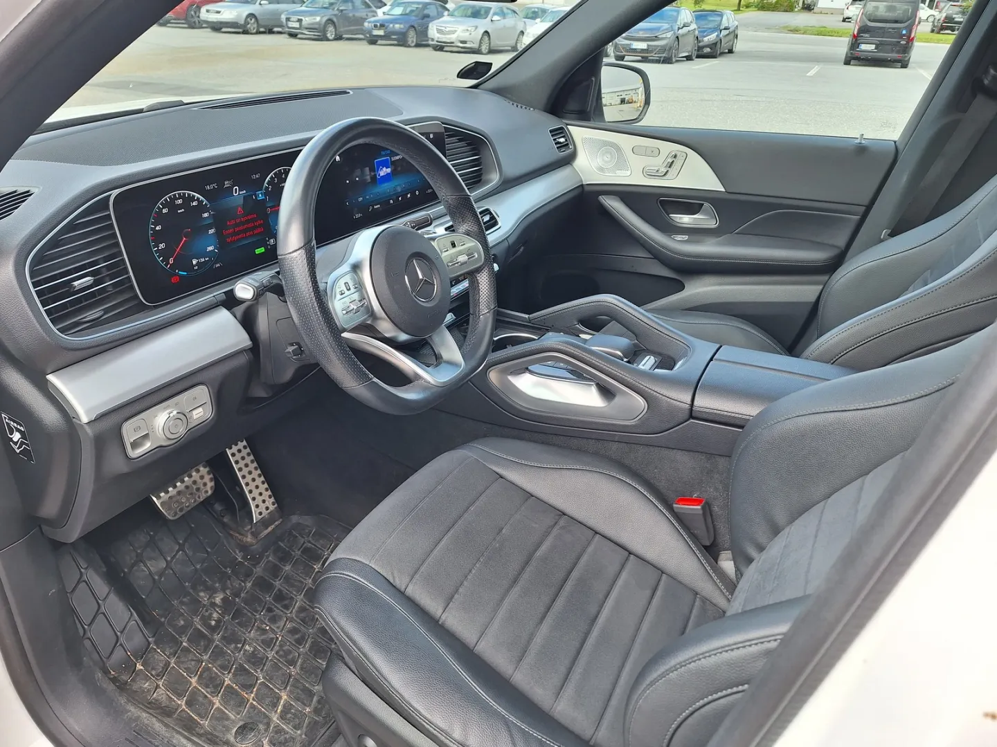 MERCEDES-BENZ GLE GZZ-635 carousel image