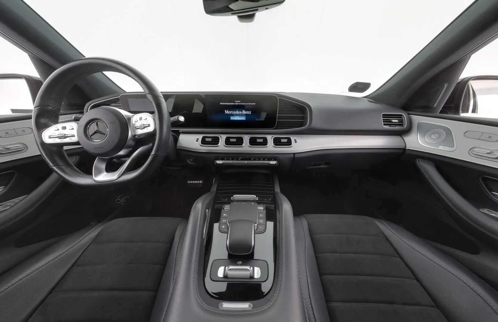 MERCEDES-BENZ GLE GZZ-635 carousel image