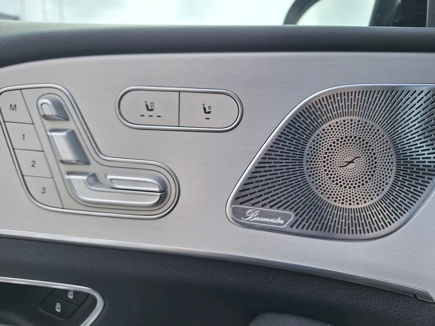 MERCEDES-BENZ GLE GZZ-635 carousel image