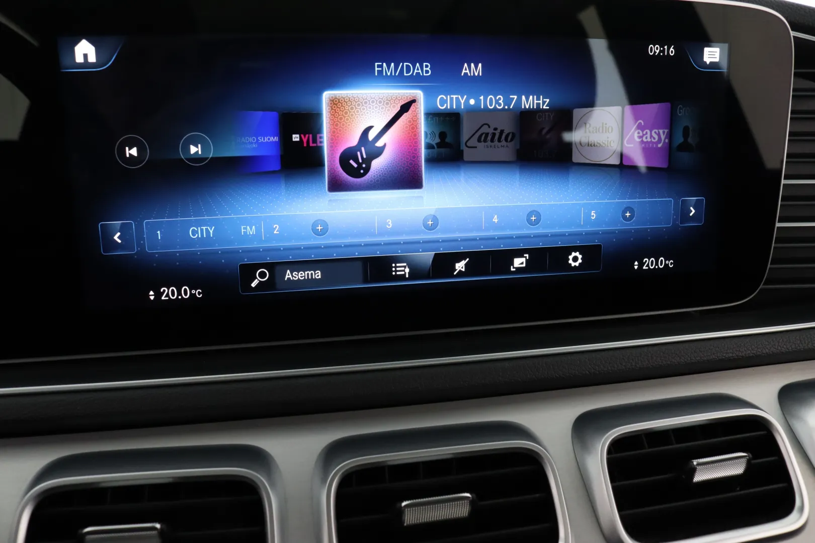 MERCEDES-BENZ GLE GZZ-635 carousel image