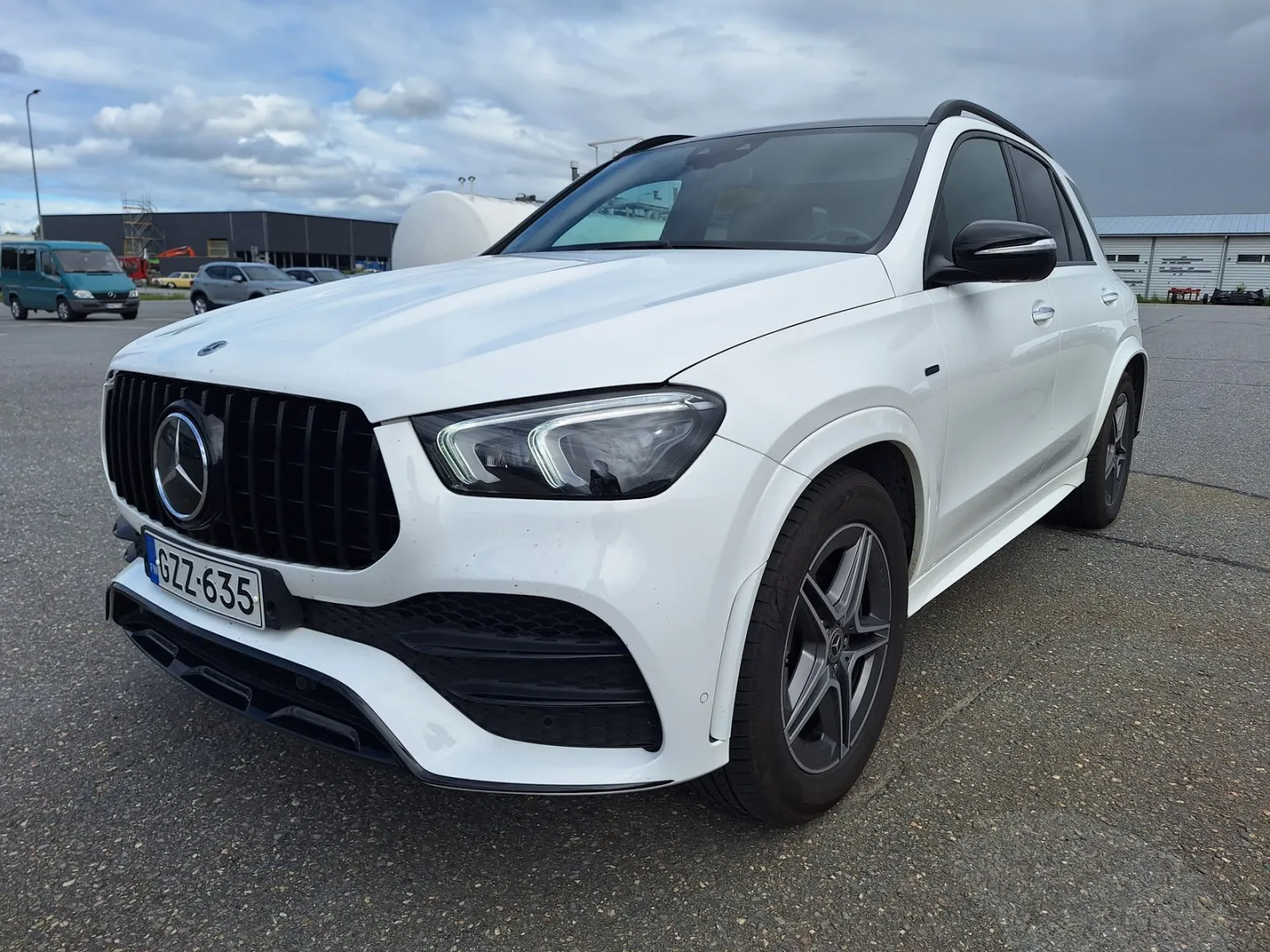 MERCEDES-BENZ GLE GZZ-635 carousel image