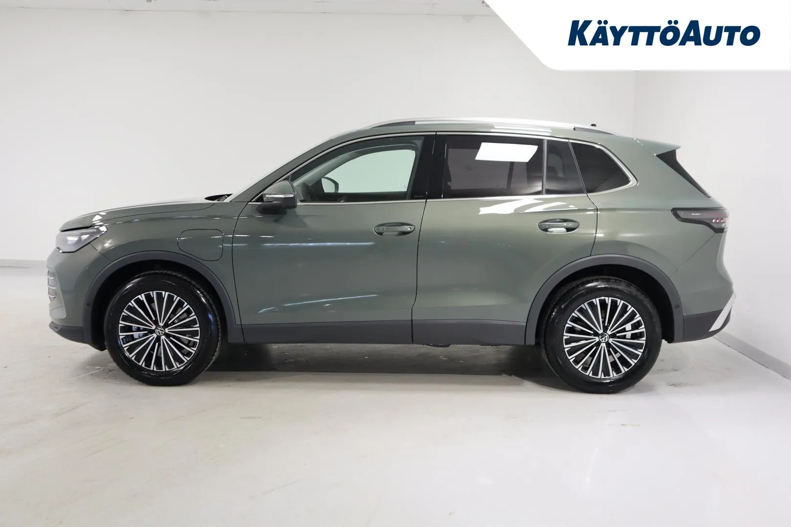 Volkswagen Tiguan ZPS-644 carousel image