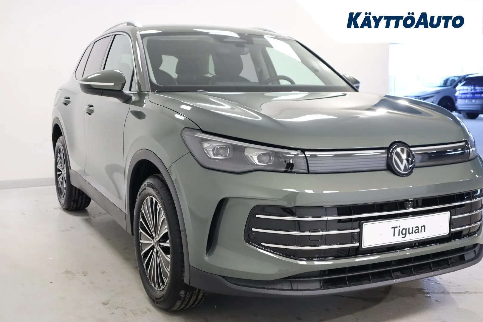 Volkswagen Tiguan ZPS-644 carousel image