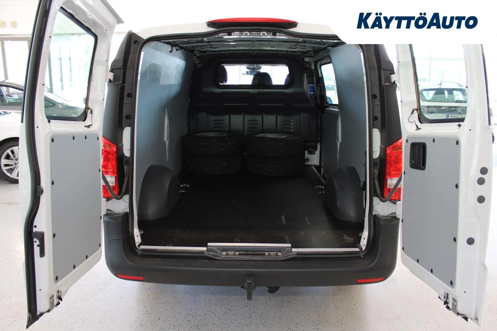 MERCEDES-BENZ Vito GON-915 carousel image