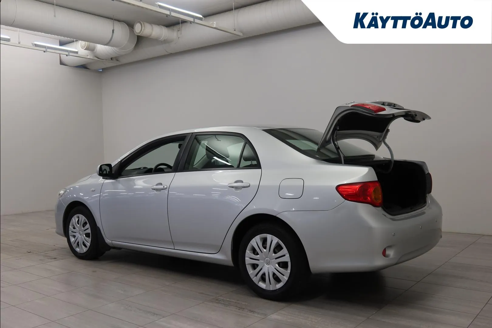 Toyota Corolla BKY-594 carousel image