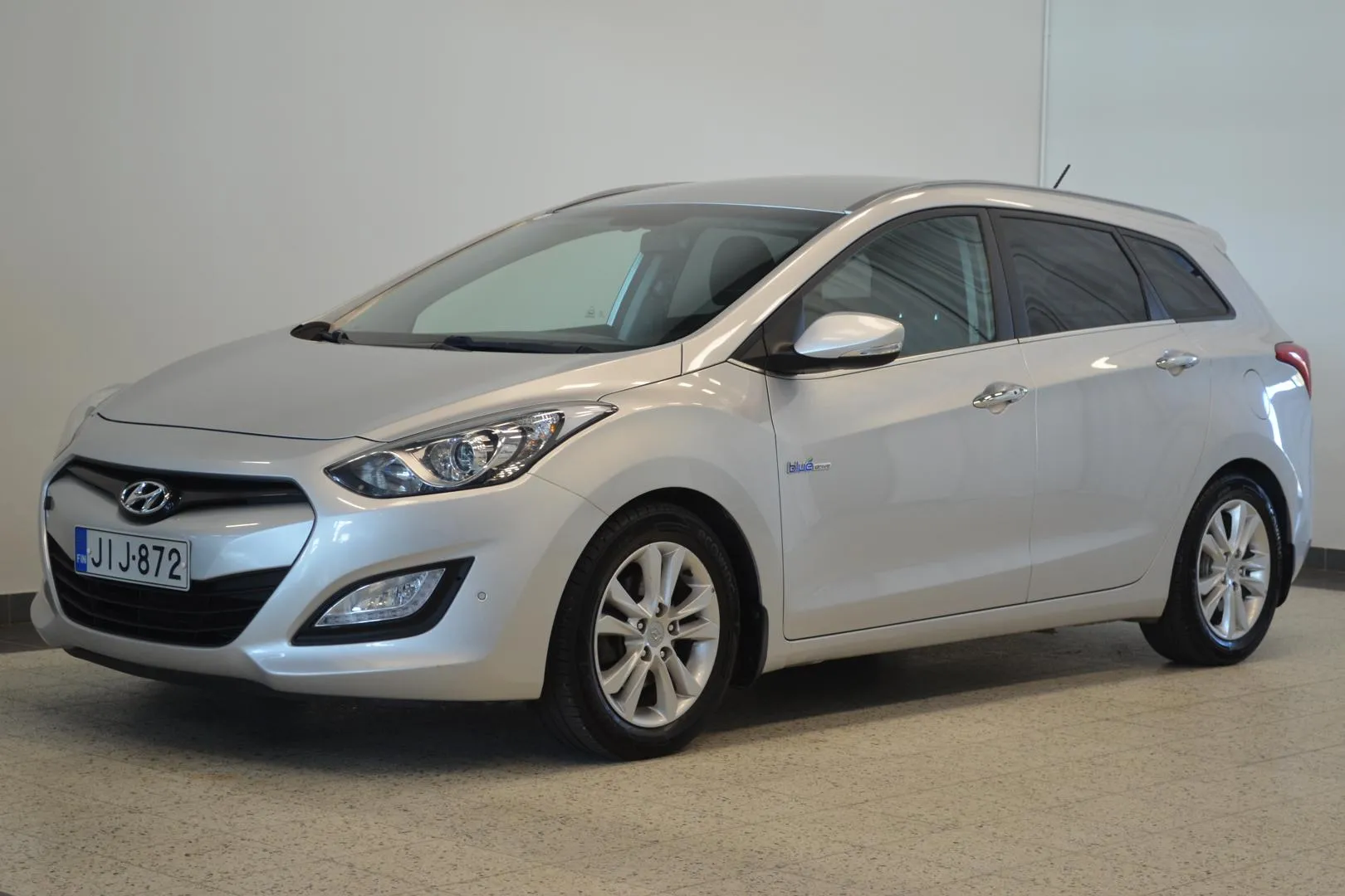 HYUNDAI i30 Wagon JIJ-872 carousel image