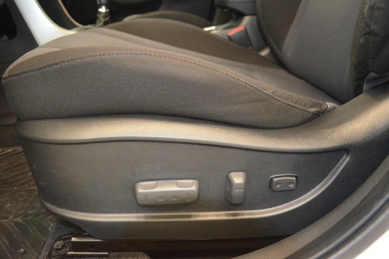 HYUNDAI i30 Wagon JIJ-872 carousel image