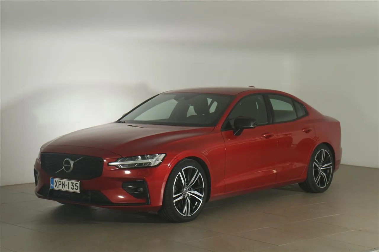 VOLVO S60 XPN-135 carousel image