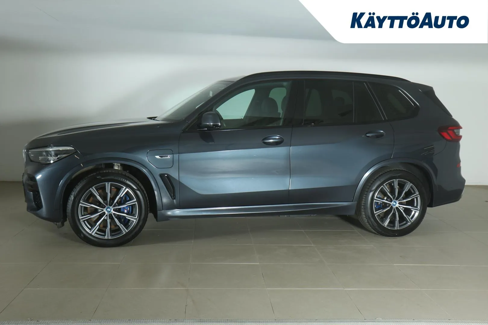 BMW X5 YKV-287 carousel image