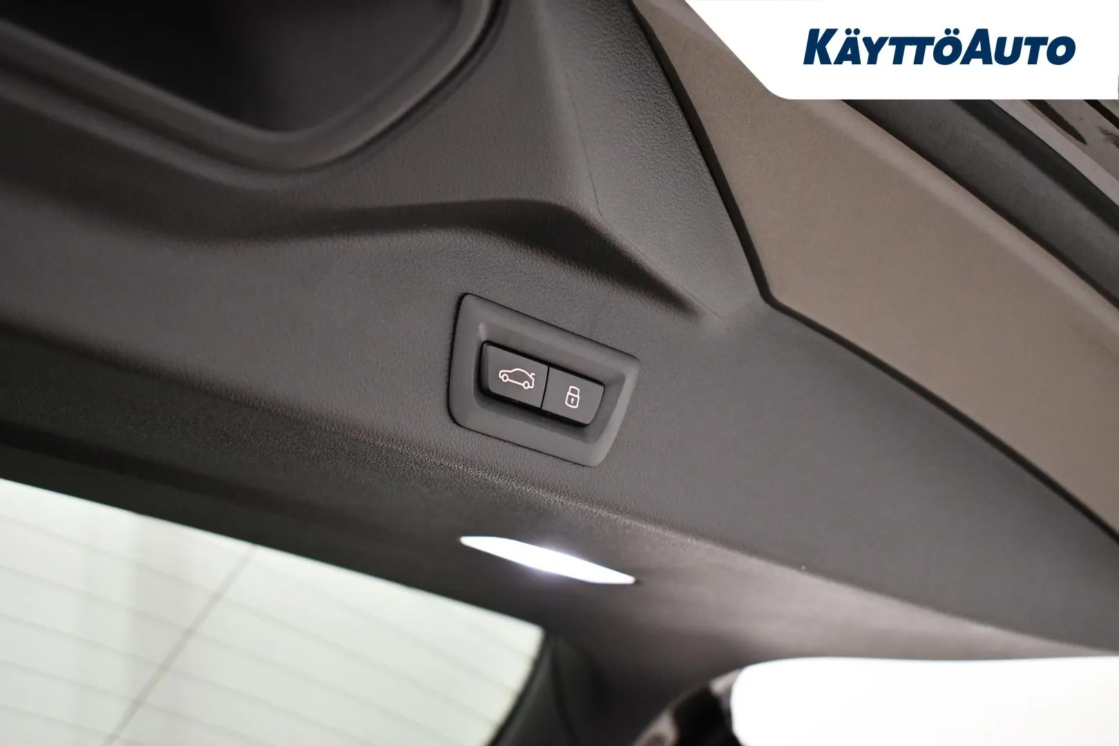 BMW X5 YYG-583 carousel image