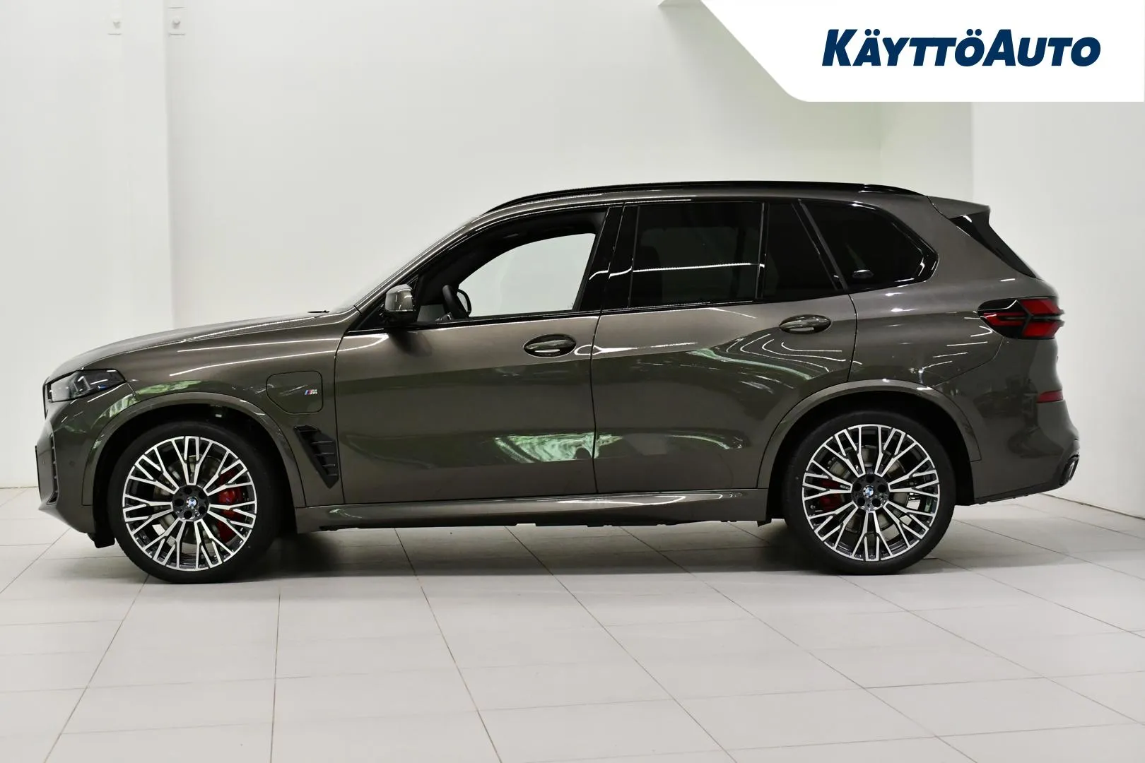 BMW X5 YYG-583 carousel image