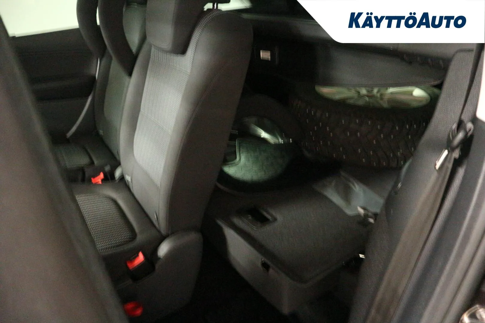 SEAT Alhambra NKB-640 carousel image