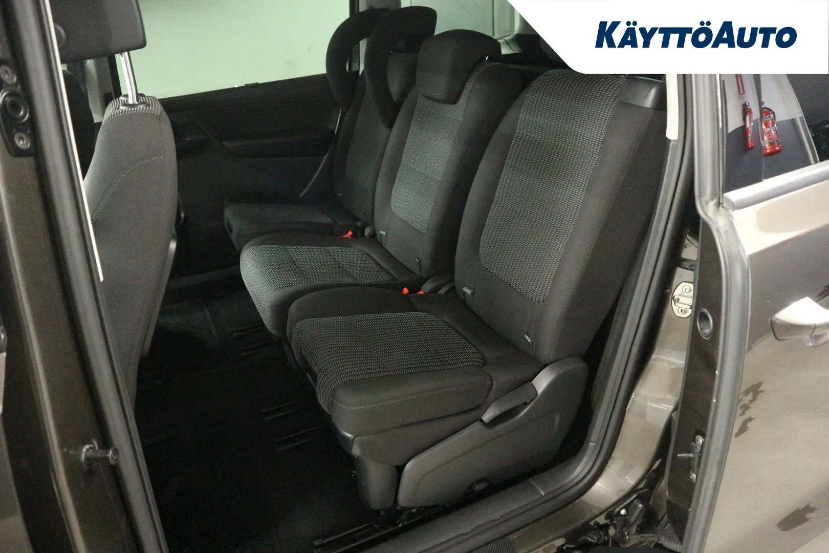 SEAT Alhambra NKB-640 carousel image