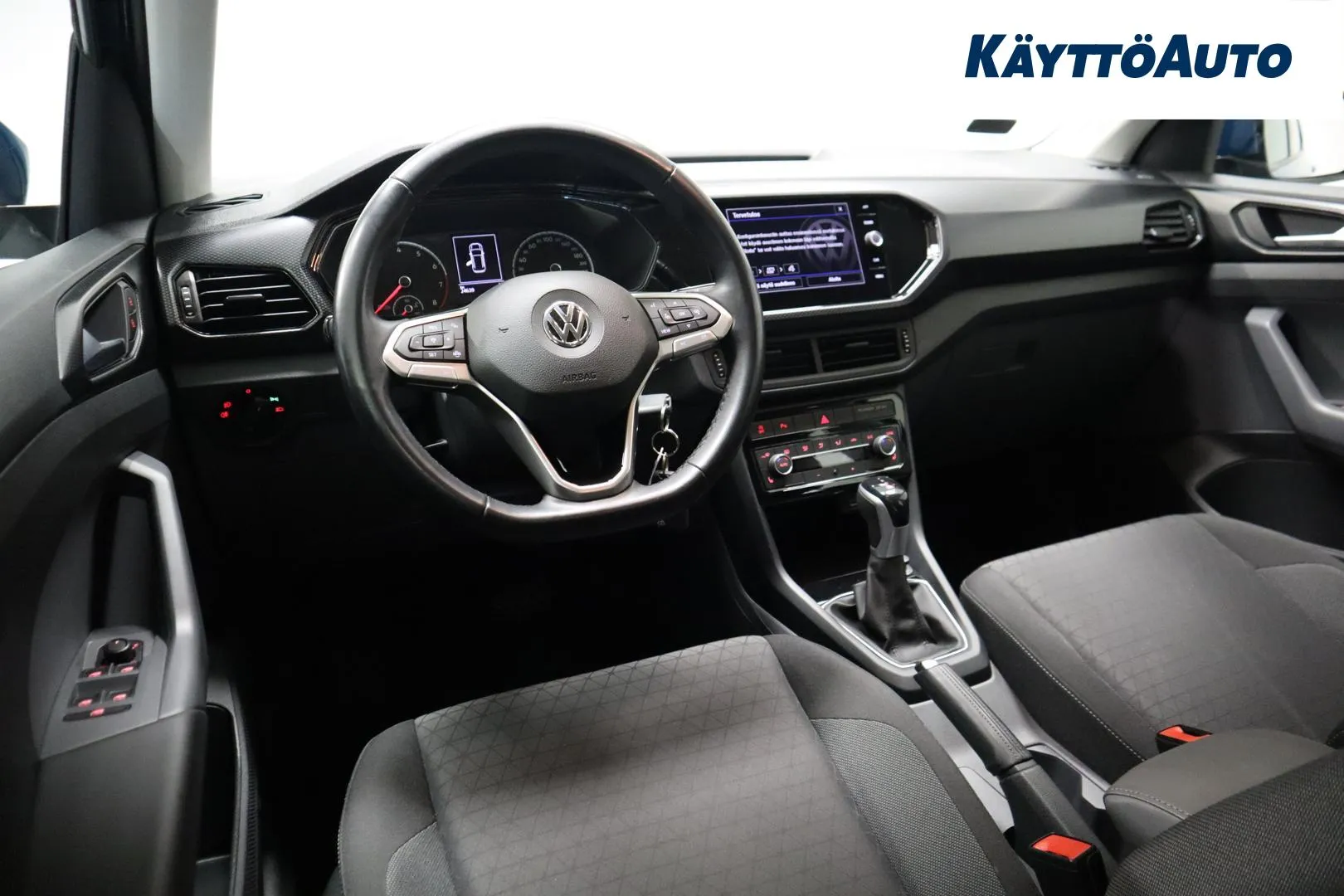 VOLKSWAGEN T-Cross COM-510 carousel image