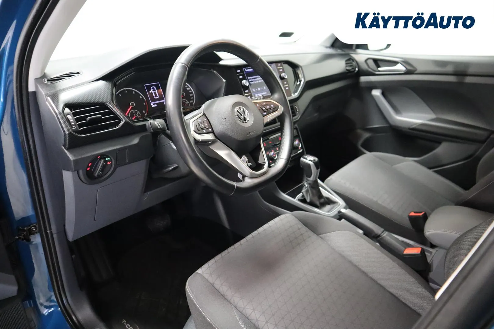 VOLKSWAGEN T-Cross COM-510 carousel image