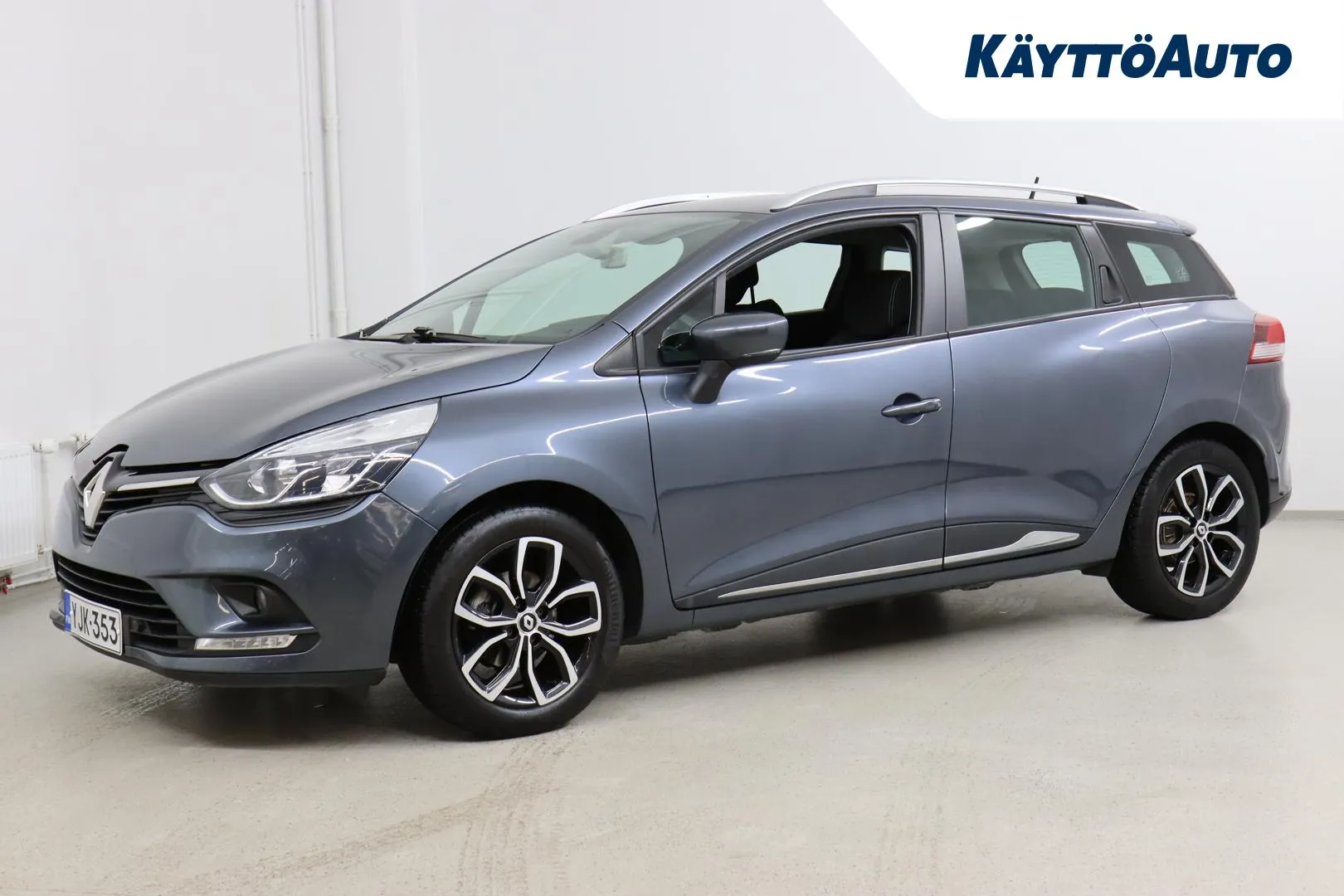 Renault Clio YJK-353 carousel image