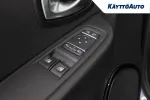 Renault Clio YJK-353 carousel thumbs