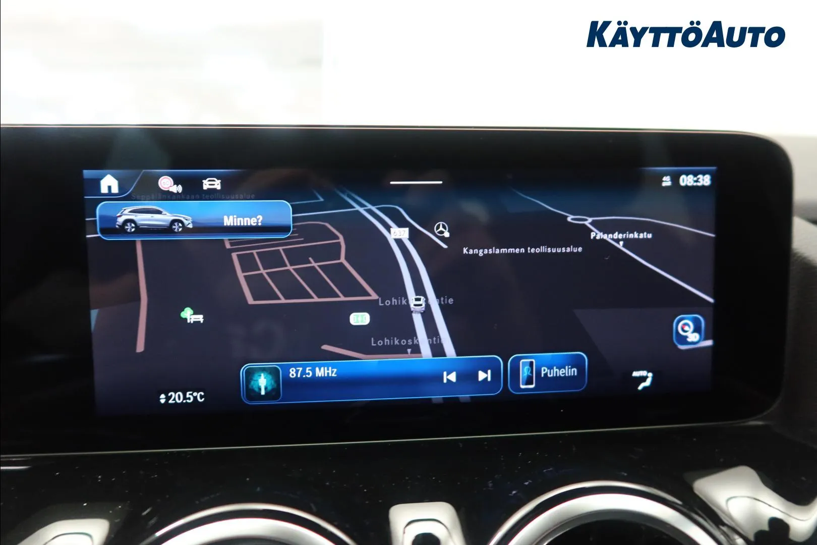 Mercedes-Benz GLA YYH-564 carousel image