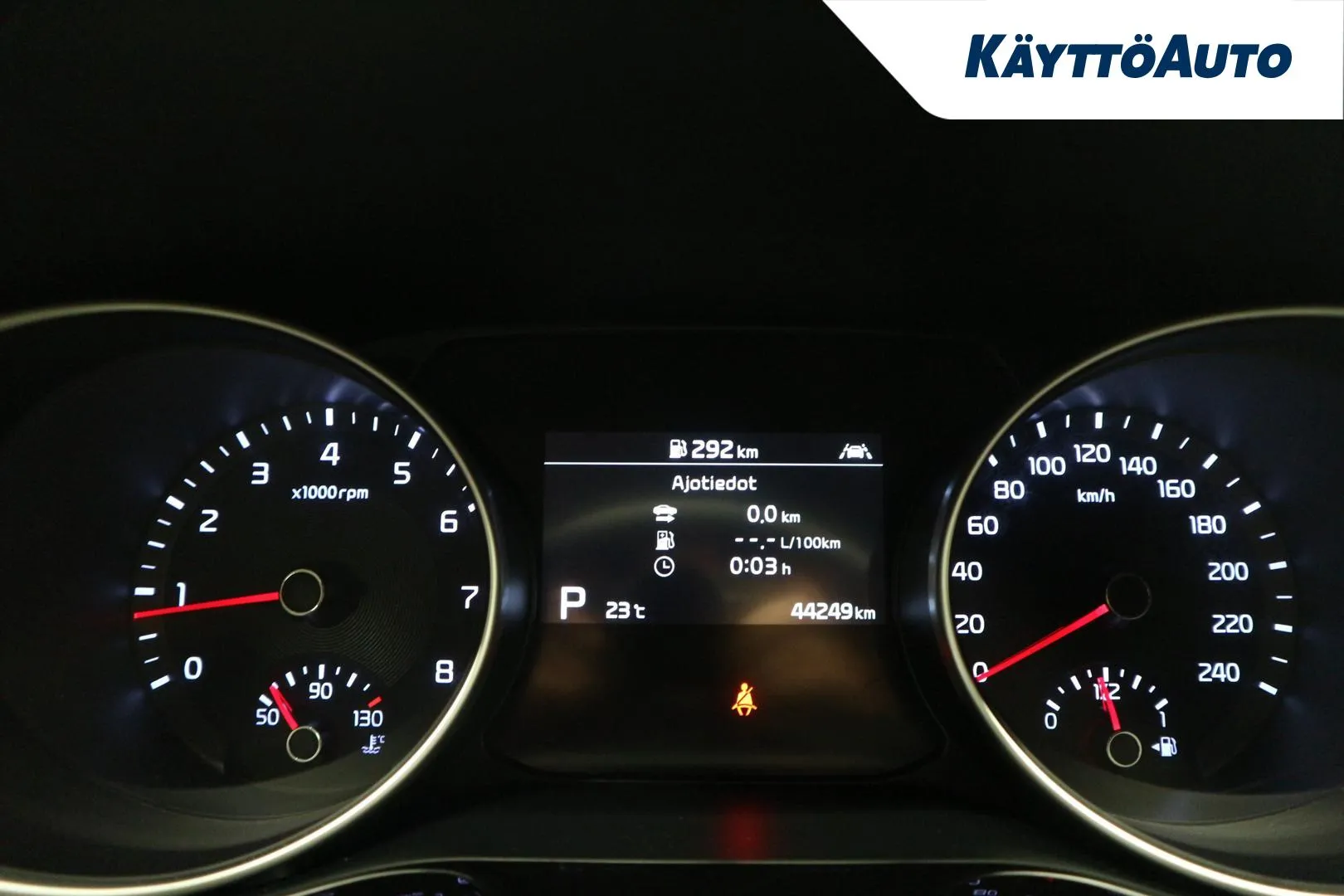 KIA XCeed ZON-666 carousel image