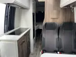 Kabe Van 690 LB Mercedes Benz NNS-940 carousel thumbs