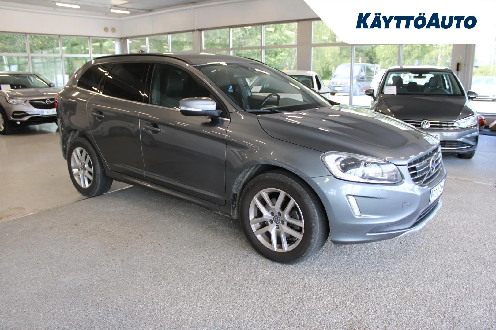 VOLVO XC60 FOG-759 carousel image