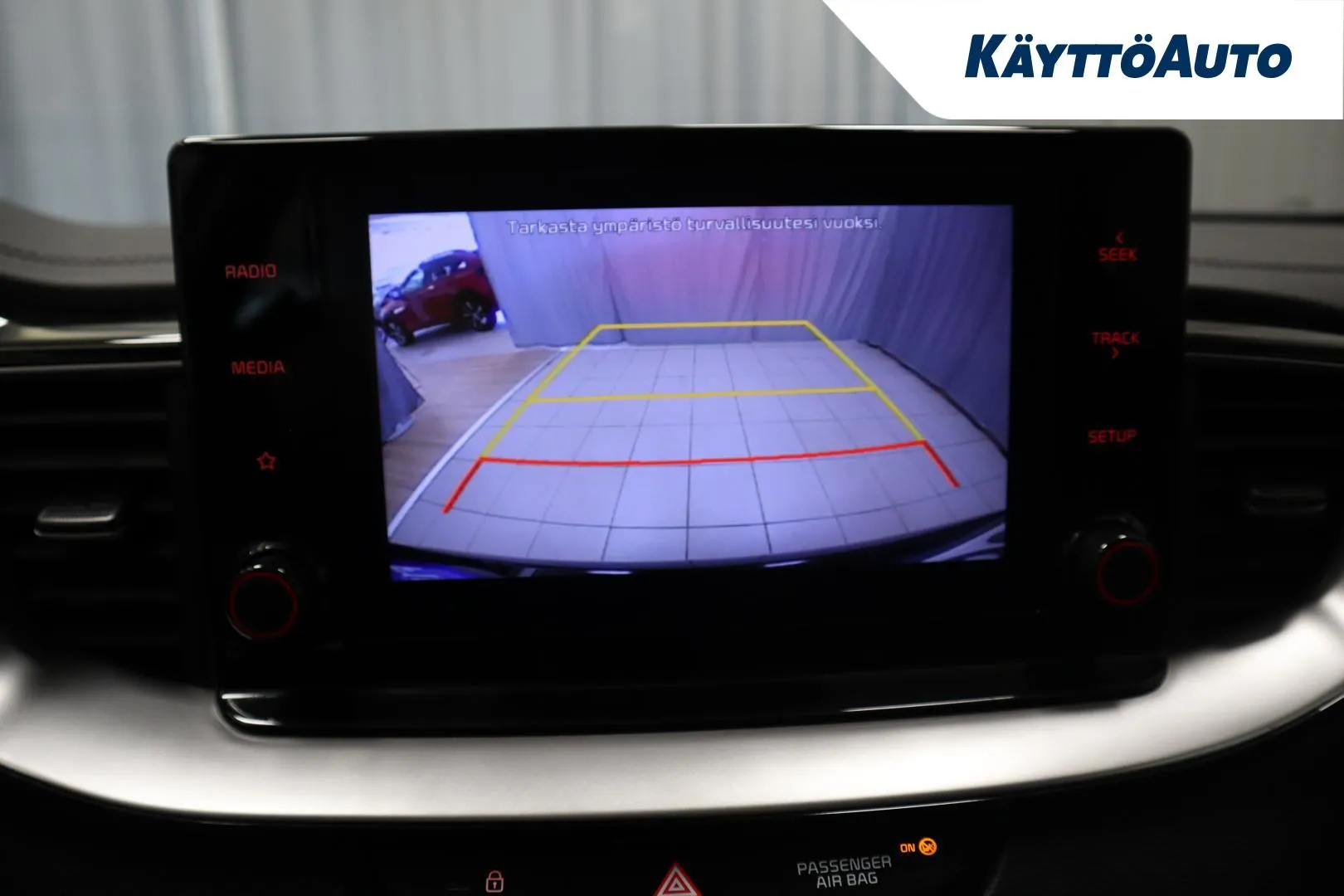 KIA XCeed EUA-630 carousel image