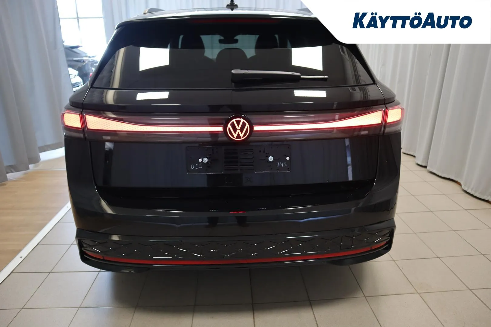 Volkswagen ID.7 YYI-757 carousel image