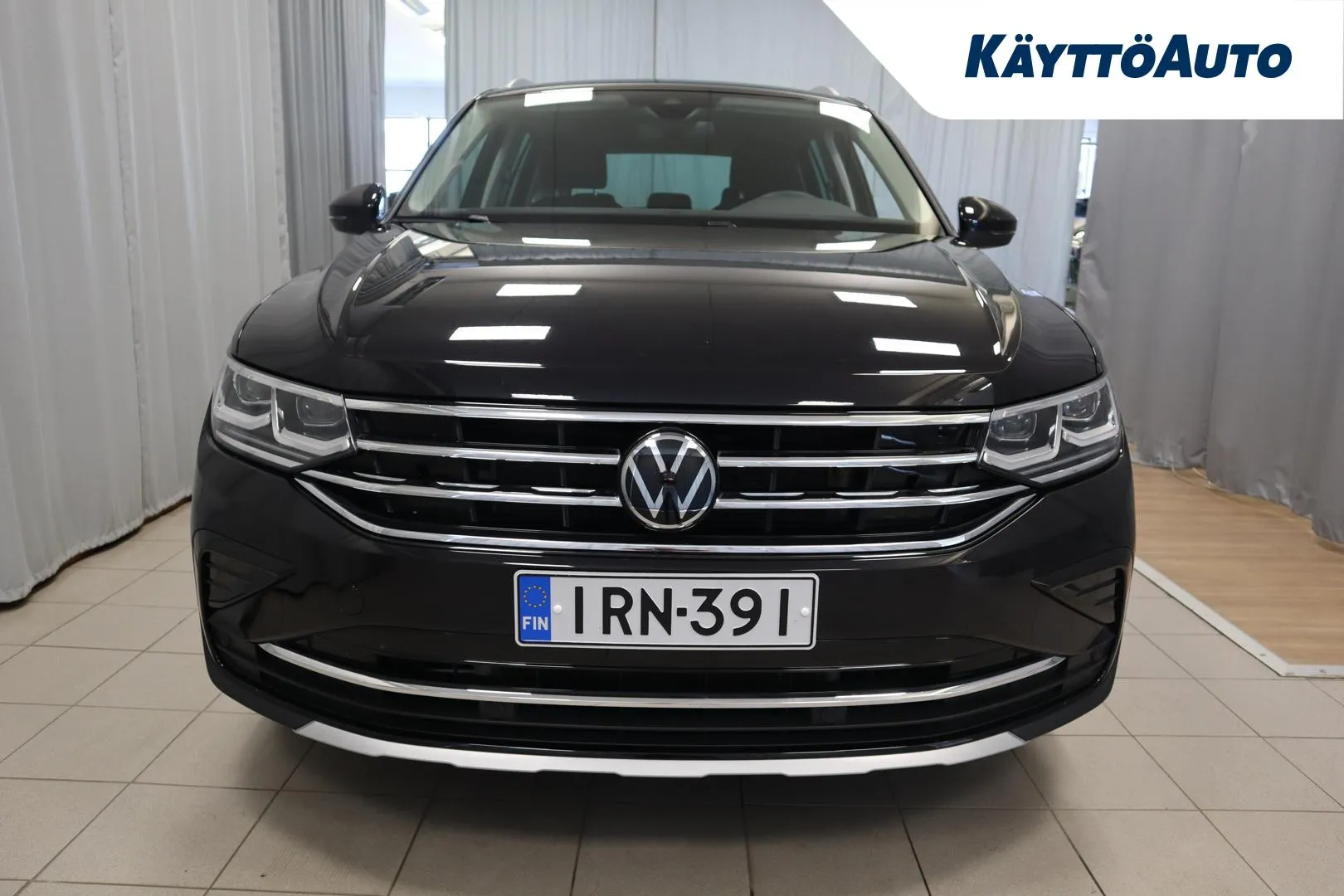 VOLKSWAGEN Tiguan IRN-391 carousel image