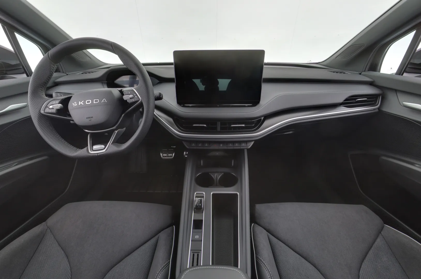Skoda Elroq ISK-822 carousel image