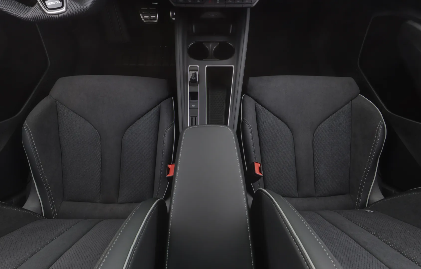 Skoda Elroq ISK-822 carousel image