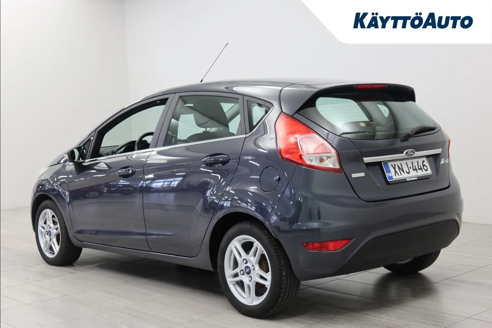 FORD Fiesta XNJ-446 carousel image
