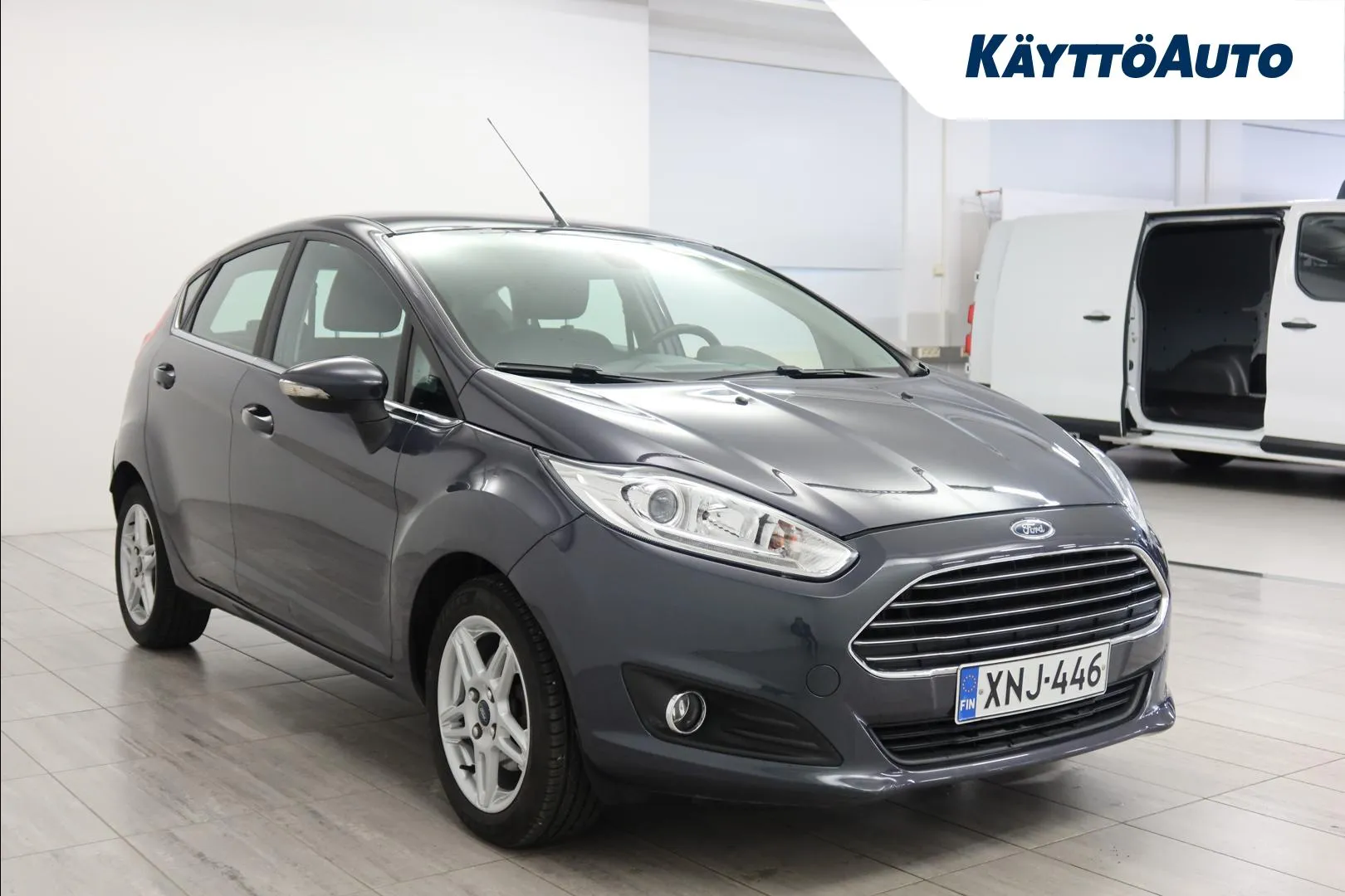 FORD Fiesta XNJ-446 carousel image