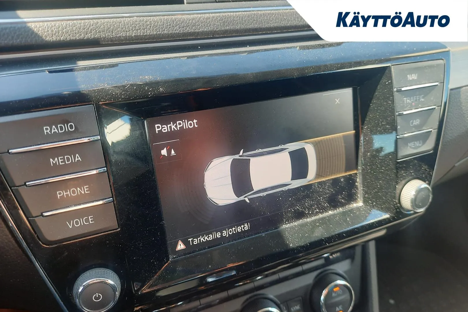 SKODA Superb BTL-607 carousel image