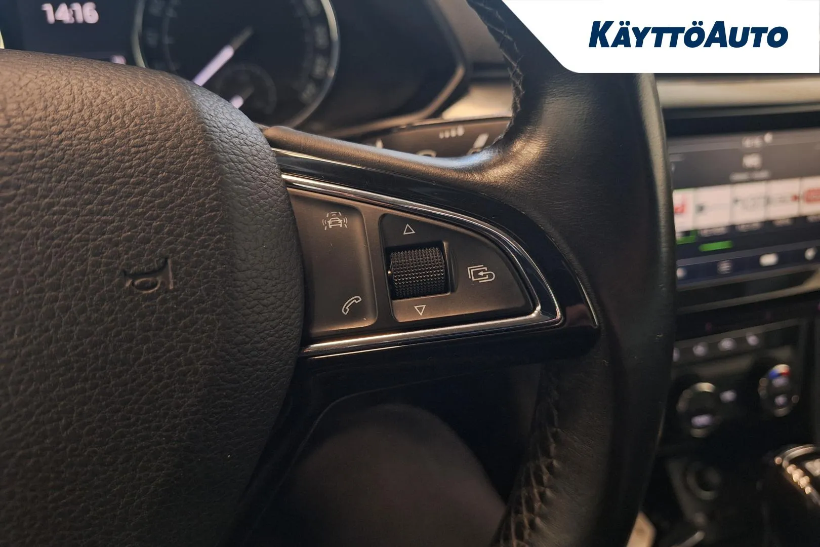 SKODA Superb BTL-607 carousel image