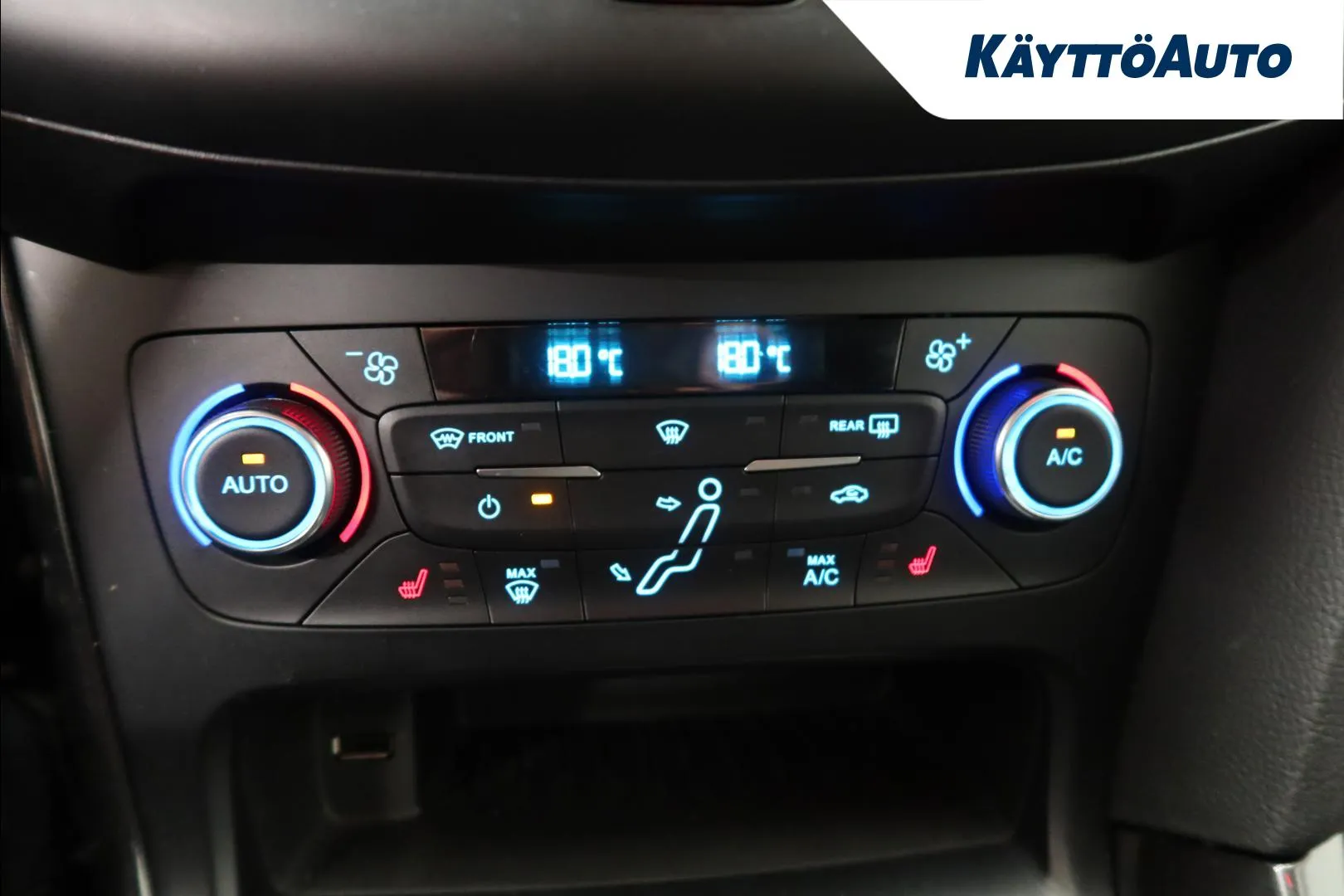 Ford Focus NKN-225 carousel image