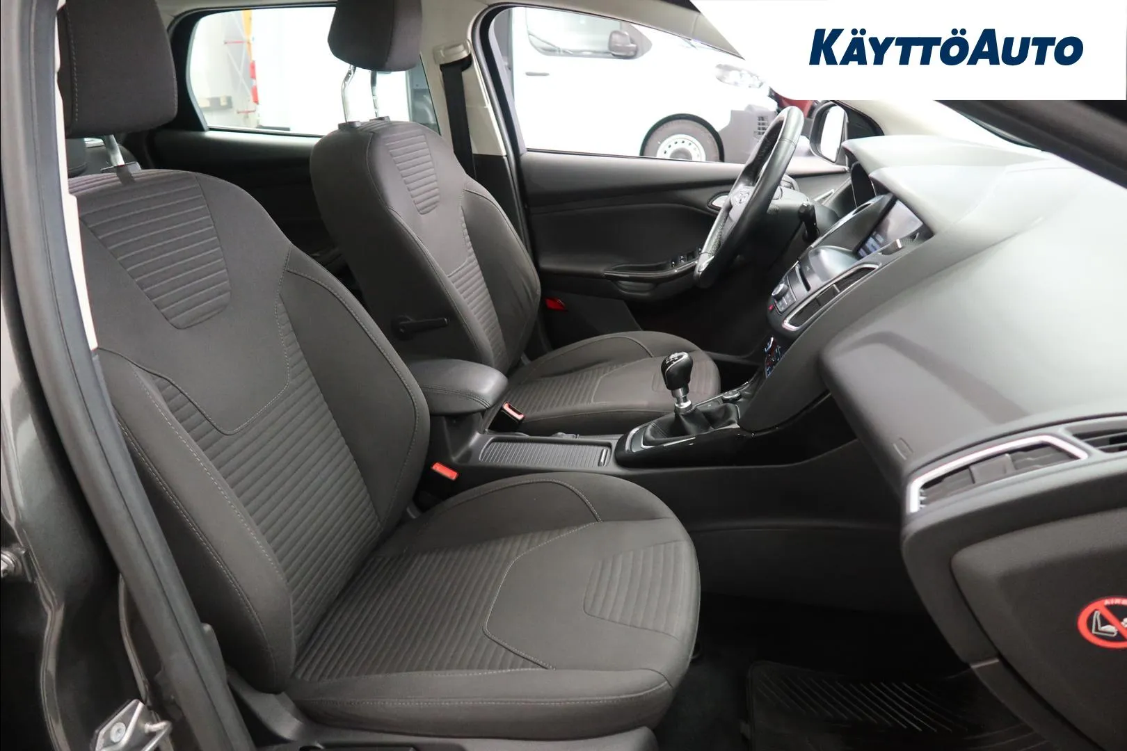 Ford Focus NKN-225 carousel image