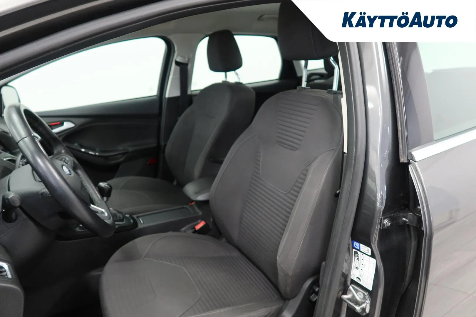 Ford Focus NKN-225 carousel image