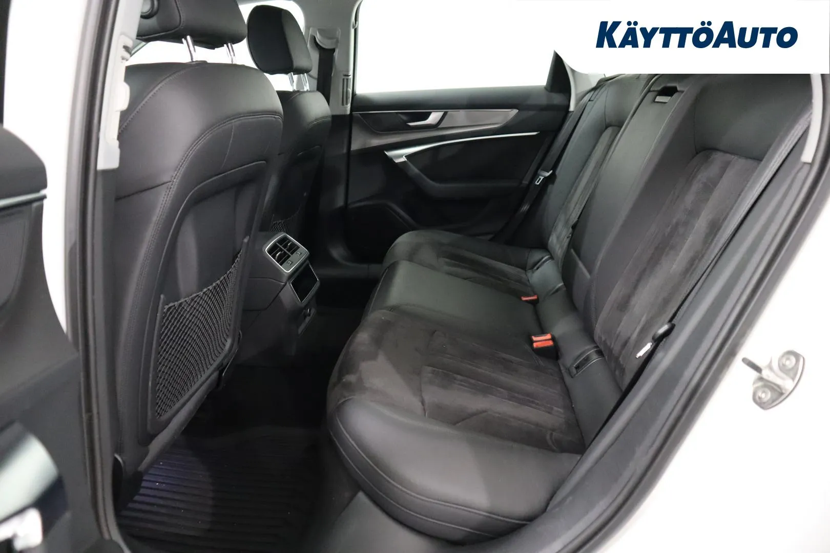 AUDI A6 XVX-607 carousel image
