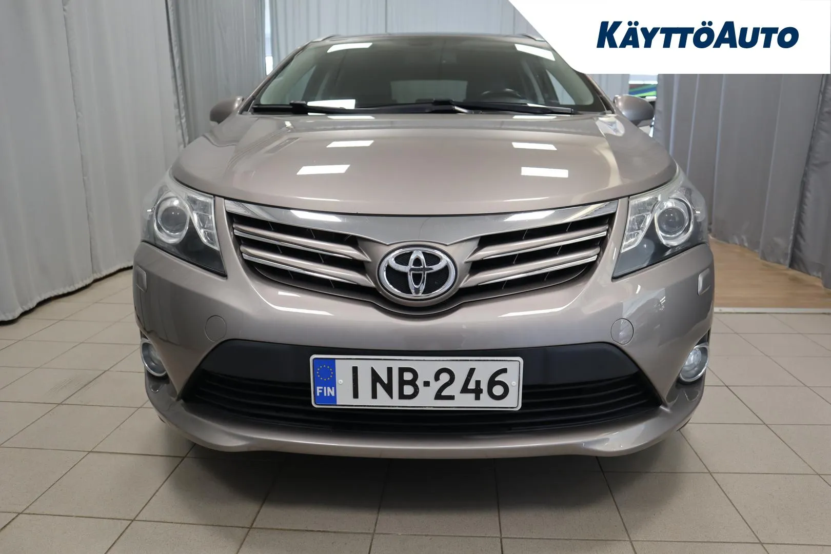 TOYOTA Avensis INB-246 carousel image
