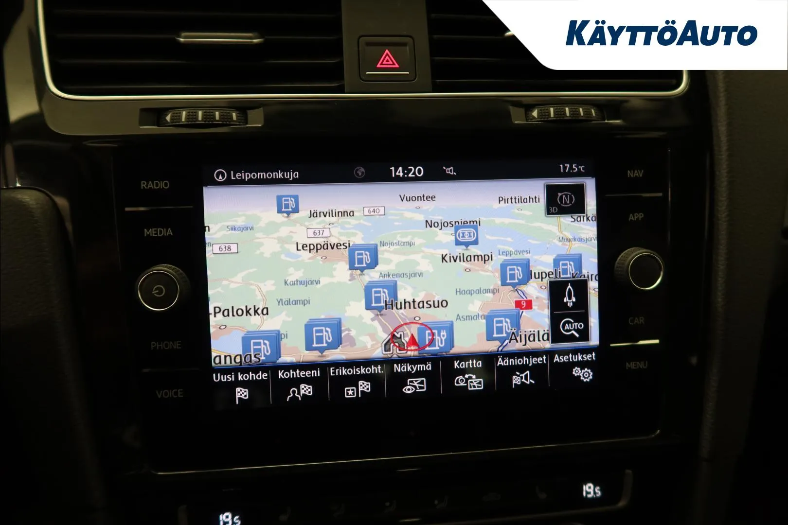 VOLKSWAGEN Golf JKX-965 carousel image