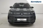 Volkswagen Tiguan YYH-611 carousel thumbs