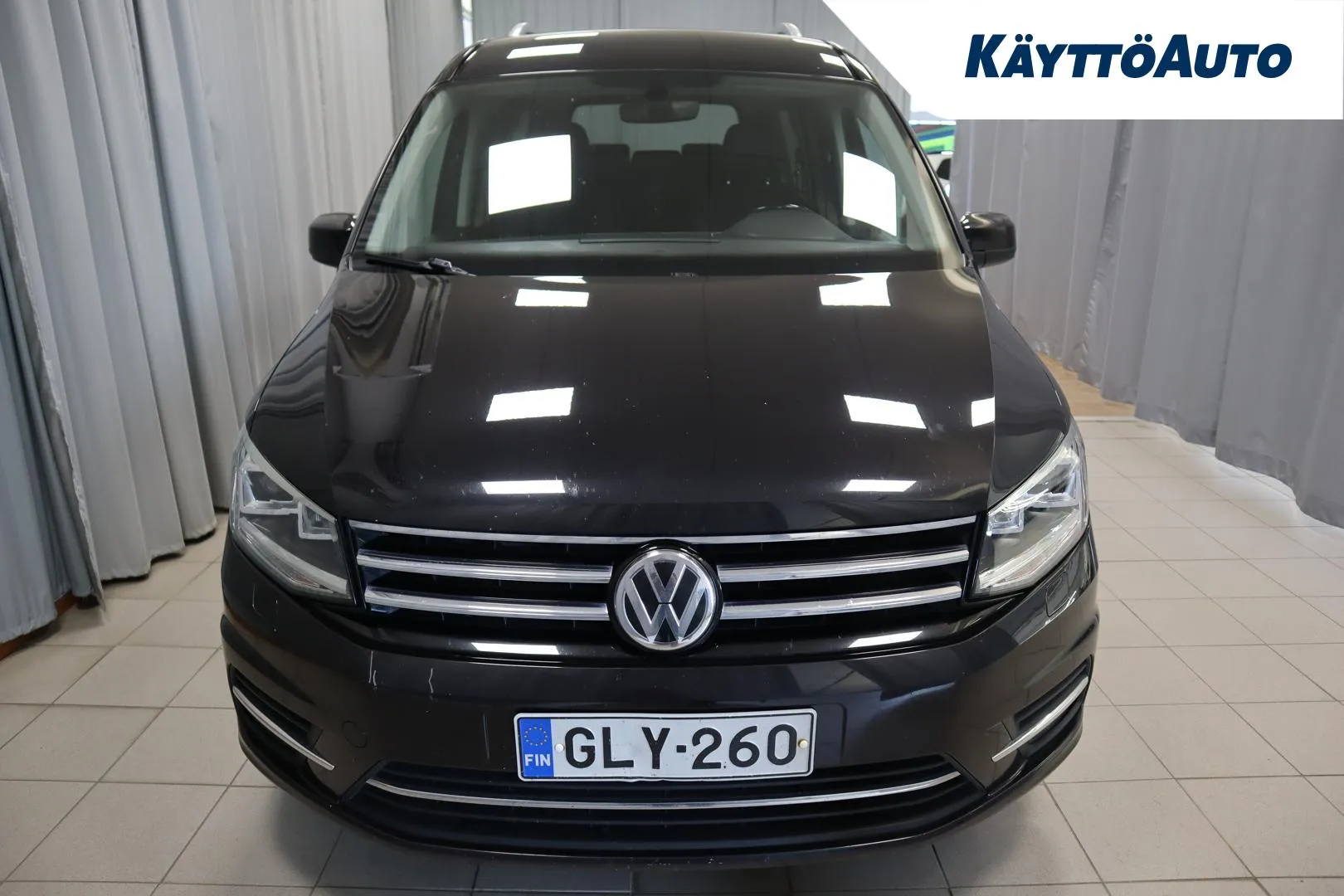 VOLKSWAGEN Caddy Maxi GLY-260 carousel image