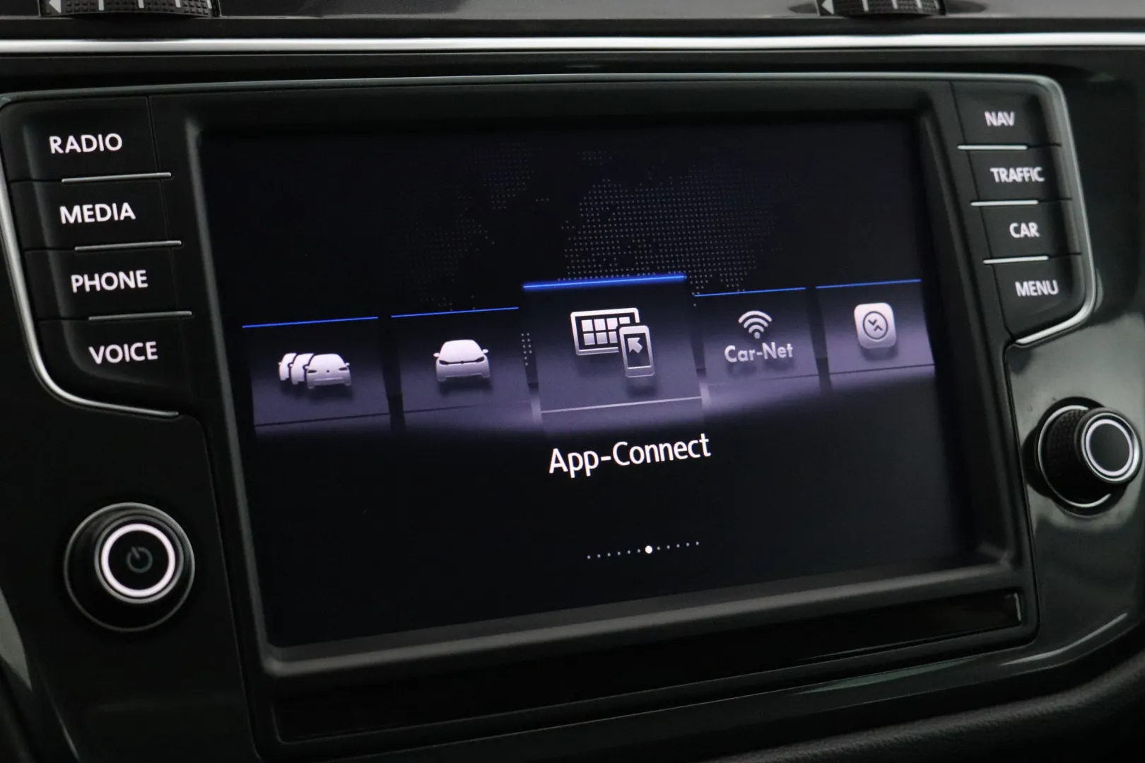 VOLKSWAGEN Tiguan INE-500 carousel image