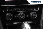 VOLKSWAGEN Golf YLC-846 carousel thumbs