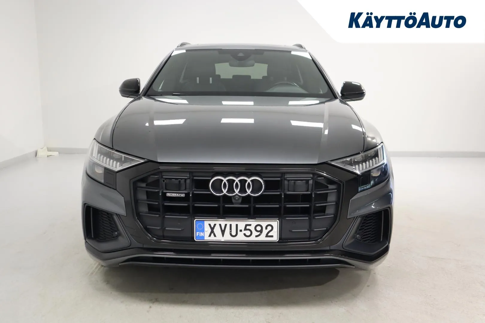 AUDI Q8 XVU-592 carousel image