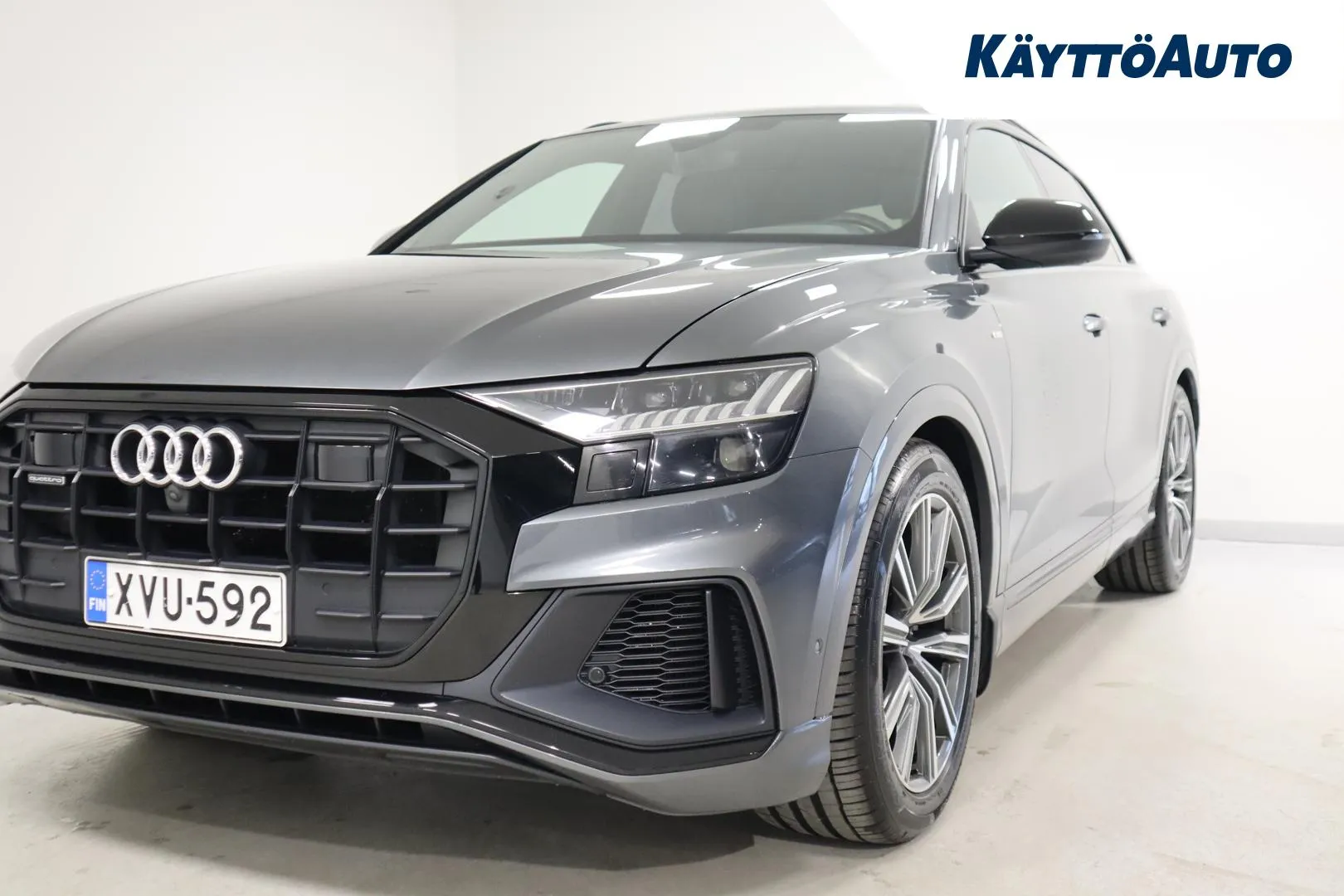 AUDI Q8 XVU-592 carousel image