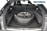 AUDI Q8 XVU-592 carousel thumbs