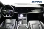 AUDI Q8 XVU-592 carousel thumbs