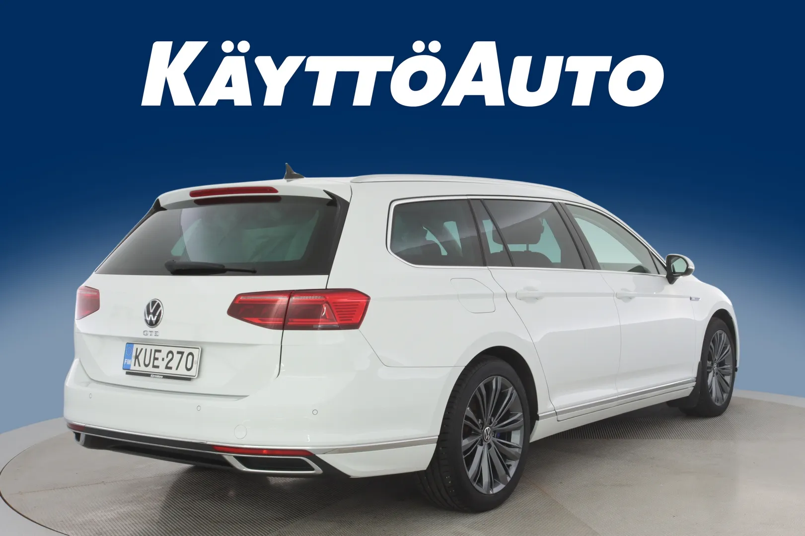 VOLKSWAGEN Passat KUE-270 carousel image