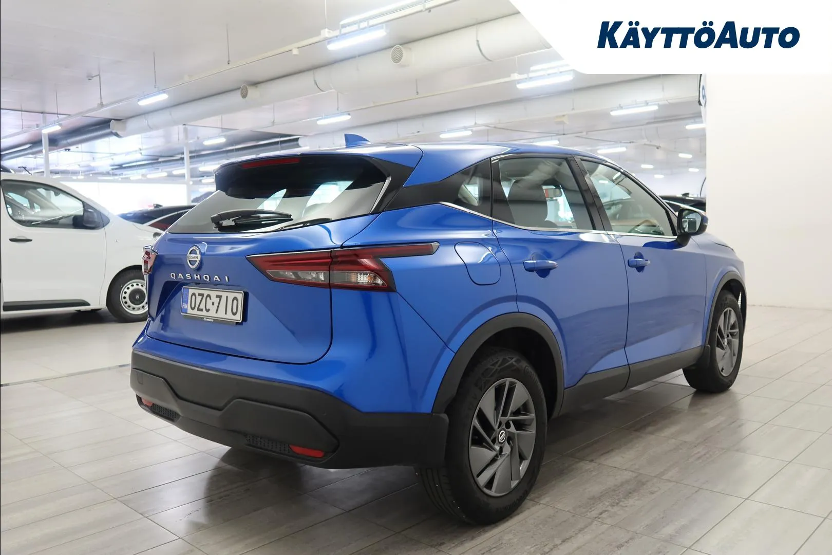 Nissan Qashqai OZC-710 carousel image